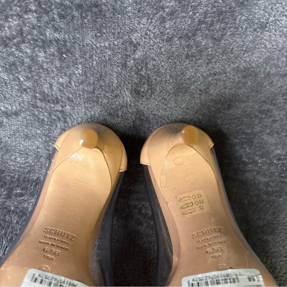 Schutz Cendi Pumps Size 6.5B Stilleto Pointed Toe Clear Vinyl and Patent Leather - Picture 10 of 13